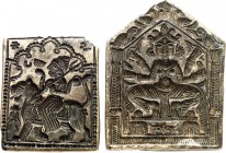 INDIEN. 
LOT. 
Lot: Br-Matrizen Fünfeckig 58mm x 46mm Vierarmige Göttin auf Podest mit Büffeldämon Mohisasuva, Fünfeckig 28mm x 22mm Reiter n.l., Re...
