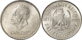 WEIMARER REPUBLIK. 
GEDENKMÜNZEN. 
3 Reichsmark 1932 J Goethe. J.&nbsp; 350. . 

vz/St-