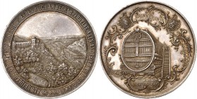 DEUTSCHE STÄDTE. 
HEIDELBERG. Medaille o.J.(um 1900) (v.Drentwett Ansicht von Schloss u.Stadt/ Fass in Barockverzierung Ag 51 mm 62,0g. . 

min. Rf...