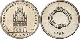 DEUTSCHE STÄDTE. 
MÜNSTER. Medaille (Rathaustaler) 1958 (v. A. Blum-Paulmichl) a.d. Wiederaufbau, Front des Rathauses / 4 stil. Hände. Ag-38,5mm 27,4...