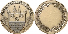 ARCHITEKTUR. 
TÜRME. 
TÜRME. PEPINSTER (Belgien) Medaille o.J. (o.sign.) für Ehrenbürger. 4 Türme ü. Wappen / Gravurfeld im Lorbeerkranz. Gelbbr. 75...