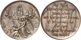 RELIGION UND ETHIK. 
KALENDER- u. JAHRESMEDAILLEN. 
Medaille 1900 (v. F. Kissing) auf das neue Jahrhundert. Erzengel Gabriel reicht sitzendem alten ...
