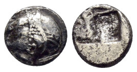 IONIA.Phokaia.(Circa 625-522 BC).Obol.

Obv : Female head left, wearing helmet or sakkos.

Rev : Quadripartite incuse square.
SNG Aulock 1813; SNG Mun...