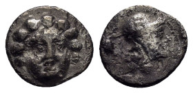 PISIDIA.Selge.(Circa 350-300 BC).Obol.

Obv : Facing gorgoneion.

Rev : Helmeted head of Athena right within incuse circle.
SNG France 1929-1934.

Con...