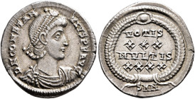 Constantius II, 337-361. Siliqua (Silver, 20 mm, 2.86 g, 6 h), Nicomedia, 351-355. D N CONSTANTIVS P F AVG Pearl-diademed, draped and cuirassed bust o...