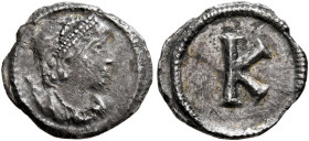 Commemorative Series, 330. 1/3 Siliqua (Silver, 12 mm, 0.77 g, 12 h), Constantinopolis, struck under Constantine I. Draped bust of Constantinopolis to...