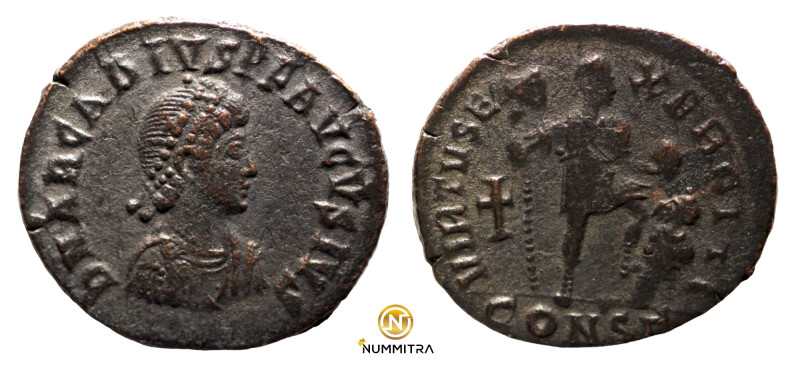 Arcadius. (383-388 AD). Follis. (20mm, 3,66g) Constantinople. Obv: DN ARCADIVS P...