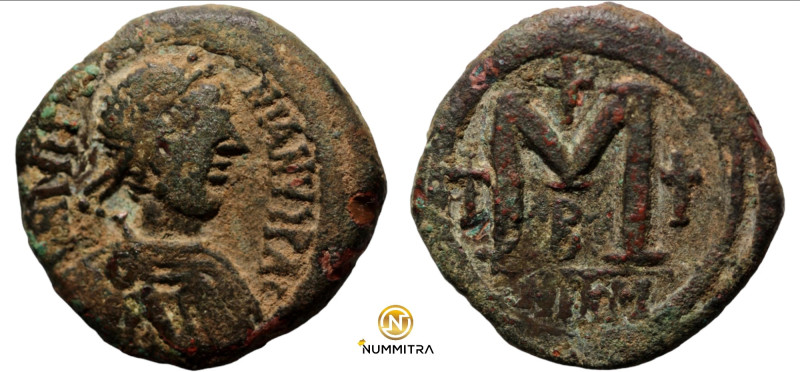 Justinian I. (527-565 AD). Follis. (31mm, 17,20g) Nicomedia. Obv: diademed bust ...