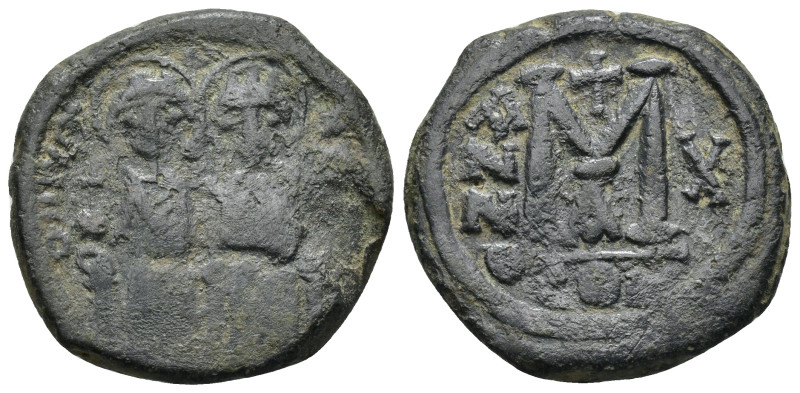 Justin II. 565-578. AE follis (28mm, 13.72 g). Constantinople mint, dated year 1...