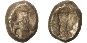 ACHAEMENID EMPIRE. Time of Xerxes II to Artaxerxes III, circa 420-350. Siglos (silver, 5.29 g, 15 mm), Sardeis. Persian king in kneeling-running stanc...