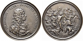 FIRENZE. Francesco Redi (poeta), 1616-1698. Medaglia 1684 opus M. Soldani. Æ gr. 199,70 mm 87,5 Dr. FRANCISCVS REDI PATRITIVS ARETINV. Busto a d., con...