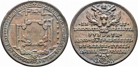ROMA. Innocenzo XII (Antonio Pignatelli), 1691-1700. Medaglia fusa 1693. Æ gr. 106,78 mm 79 Dr. INNOCENTIVS XII VNIVERSAECCLES PONT MAX SAVVS CARD MIL...