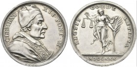 ROMA. Clemente XII (Lorenzo Corsini), 1730-1740. Medaglia 1730 a. I opus Ottone Hamerani. Ag gr. 14,64 mm 31,9 Dr. CLEMENS - XII PONT M. Busto del Pon...