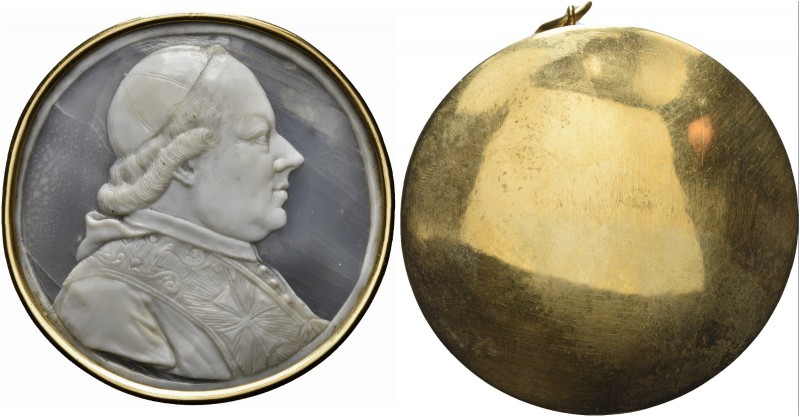 ROMA. Pio VI (Giannangelo Braschi), 1775-1799. Cammeo in cornice dorata con anel...