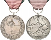 GUERRA DI CRIMEA. Medaglia commemorativa della guerra di Crimea del 1855-1856 (fabbricazione turca e modello per le truppe Inglesi) con anello passant...