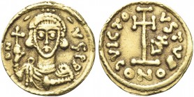 BENEVENTO. Liutprando Duca Longobardo, 751-758. Tremisse con il tipo di Artemio Anastasio. El gr. 1,31 Dr. D N - VG P P. Busto frontale, diademato e d...