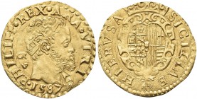 NAPOLI. Filippo II di Spagna, Re di Napoli e di Sicilia 1554-1598. Scudo d’oro 1587. Au gr. 3,38 Come precedente. Pannuti Riccio 8; MIR 168/6; Fried. ...