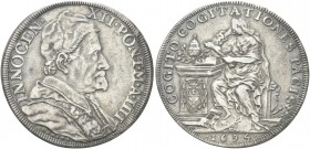ROMA. Innocenzo XII (Antonio Pignatelli), 1691-1700. Piastra 1694 a. IIII. Ag gr. 31,69 Dr. INNOCEN - XII PONT M A IIII. Busto a d. con camauro, stola...