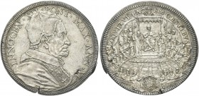 ROMA. Innocenzo XII (Antonio Pignatelli), 1691-1700. Piastra 1696 a. VI. Ag gr. 32,07 Dr. INNOCEN XII - PONT MAX ANN VI. Busto a d., con camauro e sto...
