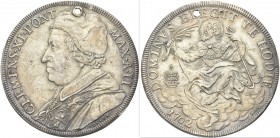 ROMA. Clemente XI (Gian Francesco Albani), 1700-1721. Piastra 1702 a. II. Ag gr. 32,03 Dr. CLEMENS XI PONT - MAX A II. Busto a s. con camauro, mozzett...