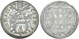 ROMA. Clemente XI (Gian Francesco Albani), 1700-1721. Grosso a. II. Ag gr. 1,47 Dr. CLEM XI - PON M A II. Stemma sormontato da triregno e chiavi decus...