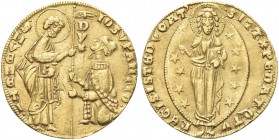 VENEZIA. Giovanni Soranzo Doge LI, 1312-1328. Ducato. Au gr. 3,55 Dr. IO SVPANTIO - S M VENETI. San Marco stante verso s., porge il vessillo al Doge g...