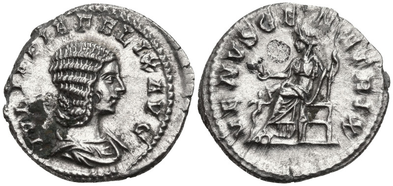 Roman Imperial Coins
Julia Domna, Augusta (193-217 AD). Rome.
AR Denarius (25....