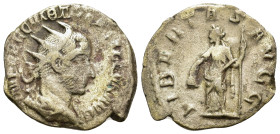 Trebonianus Gallus (252-253). AR Antoninianus (21,8mm, 3.2g). Rome AD 252-253. Radiate, draped and cuirassed bust r. R/ Libertas standing l. with pile...