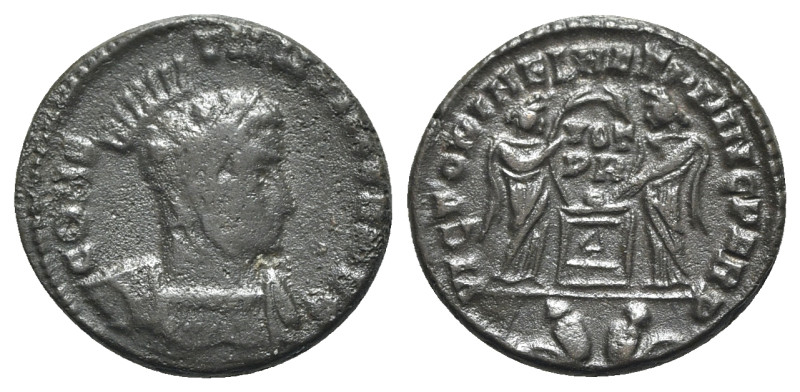 Constantine I (307/310-337). Æ Follis (18mm, 3.05g, 12h). Ludgunum, 319-320. Hel...