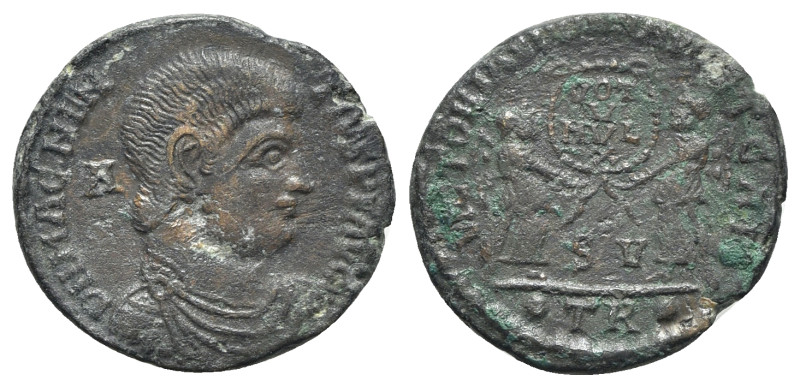 Magnentius (350-353). Æ Centenionalis (21mm, 4.63g, 6h). Treveri. Bareheaded, dr...