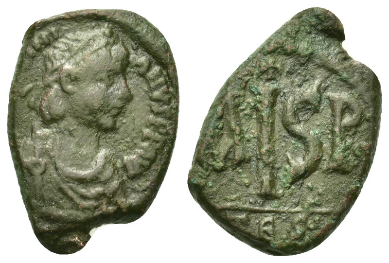 Justinian I (527-565). Æ 16 Nummi (16mm, 6.18g). Thessalonica. Diademed, draped ...