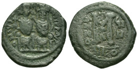 Justin II and sophia (565-578). Æ 40 Nummi (29mm, 13,4g). Nicomedia, year 8 (AD 573/4). Justin and Sophia, both nimbate, enthroned facing; Justin hold...