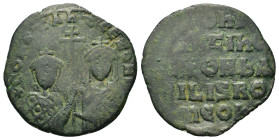 Constantine VII and Zoe (913-959). Æ 40 Nummi (24,5mm, 4.4g). Constantinople, AD 914-919. Crowned facing busts of Constantine, beardless and wearing l...