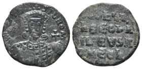 Constantine VII and Romanus I (913-959). Æ 40 Nummi (25mm, 7.97g, 6h). Constantinople, 945-950. Crowned facing bust of Romanus I, wearing loros, holdi...