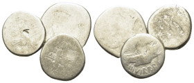 Lot of 3 Roman Republican coins, to be catalog. Lot sold as is, no return.