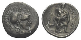 Bruttium. Kroton.

 Diobol (Silber). Ca. 280 - 250 v. Chr.
Vs: Kopf der Athena mit korinthischem Helm rechts.
Rs: Herakles mit Löwenfell auf Keule...
