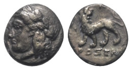 Ionien. Milet.

 Hemidrachme (Silber). Ca. 331 - 323 v. Chr.
Vs: Kopf des Apollon mit Lorbeerkranz links.
Rs: Löwe mit zurückgewandtem Kopf nach l...