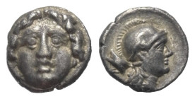 Pisidien. Selge.

 Obol (Silber). Ca. 350 - 300 v. Chr.
Vs: Gorgoneion en face.
Rs: Kopf der Athena mit attischem Helm rechts; im Feld links Astra...