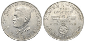 Deutschland. Drittes Reich (1933 - 1945). München.

 Marke (Aluminium). Ohne Jahr.
Marke zu 1 Schilling Kampfspende.

30 mm. 1,87 g.