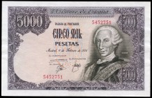 5.000 pesetas. 1976. Madrid. (Ed 2017-475). (Ed 2002-E1). 6 de febrero, Carlos III. Sin serie. Escaso. SC. Est...80,00.