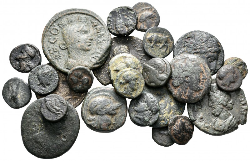 Grecia Antigua. Lote de 25 bronces diferentes de Grecia Antigua. Interesante. A ...