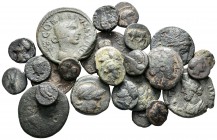 Grecia Antigua. Lote de 25 bronces diferentes de Grecia Antigua. Interesante. A EXAMINAR. BC-/MBC-. Est...200,00.