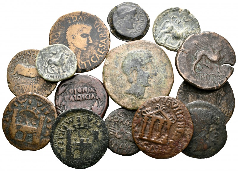 Hispania Antigua. Lote de 14 bronces ibéricos diferentes. Interesante. A EXAMINA...