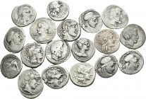 República Romana. Lote de 18 denario República Romana, diferentes periodos. A EXAMINAR. BC+/MBC+. Est...450,00.