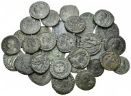 Imperio Romano. Lote de 34 pequeños bronces de Bajo Imperio Romano, en su mayoría diferentes. A EXAMINAR. BC/MBC. Est...120,00.
