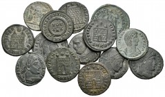 Imperio Romano. Lote de 14 bronces de Bajo Imperio Romano. Interesante. A EXAMINAR. BC/MBC+. Est...100,00.