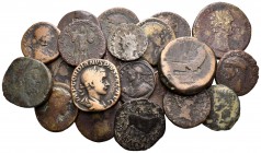 Imperio Romano. Lote de 25 bronces y 1 antoniniano de época romana, diferentes módulos y emperadores. A EXAMINAR. RC/BC. Est...40,00.