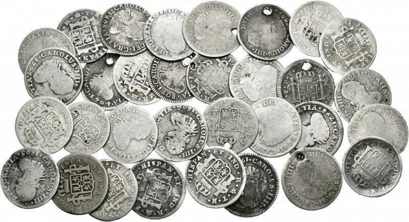 Carlos IV (1788-1808). Lote de 32 piezas de 1/2 real de Carlos IV, diez de ellas...
