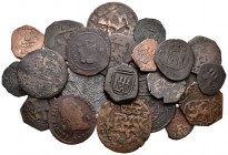 España. Lote de 25 monedas de cobre de la Monarquía Española, en su gran mayoría de los Austrias. A EXAMINAR. BC-/MBC-. Est...70,00.