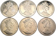 Gibraltar. Lote de 7 monedas de Gibraltar con motivos del mundial de fútbol de Italia 1990. A EXAMINAR. SC. Est...75,00.